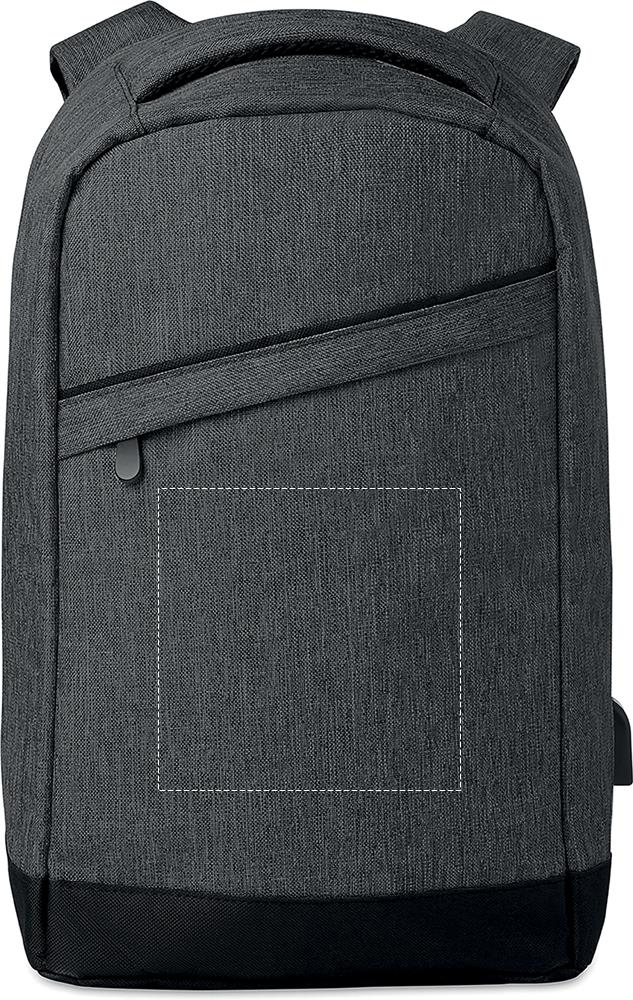Poche avant