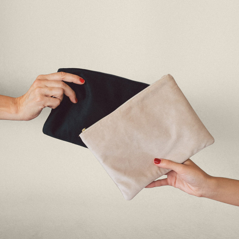 Trousse de beauté en velours à personnaliser LEUNA