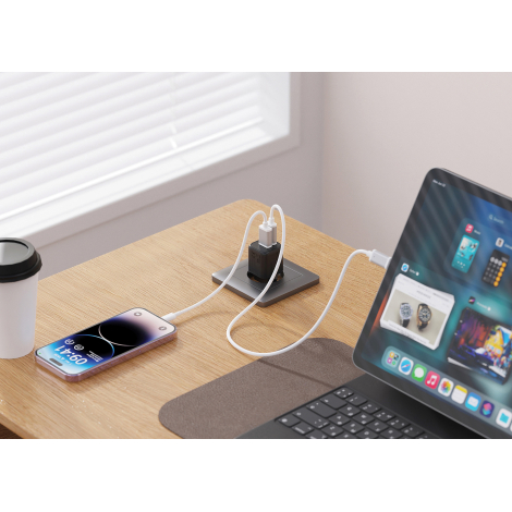 Chargeur promotionnel 20W GaN recyclé Urban Vitamin Monterey
