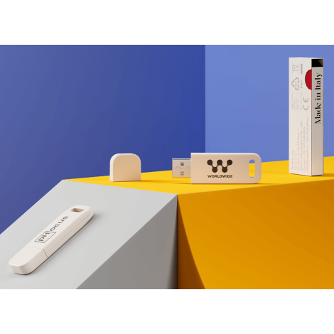 Clé USB personnalisable en plastique recyclé Viva