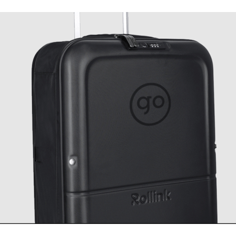 Valise personnalisée en ABS noir, vue rapprochée sur le logo et la fermeture TSA