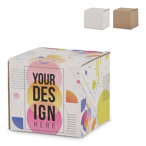 Boîte cadeau en carton personnalisable avec décor coloré, posée debout, marquage visible sur la face extérieure avant Boîte cadeau en carton personnalisable avec décor coloré, posée debout, marquage visible sur la face extérieure avant