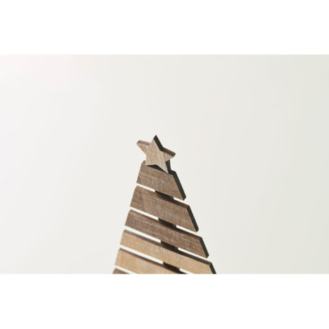 Détail de l’étoile du sapin en bois, sans marquage visible