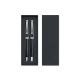 Coffret rectangulaire noir ouvert avec deux stylos noirs argentés, sans personnalisation.