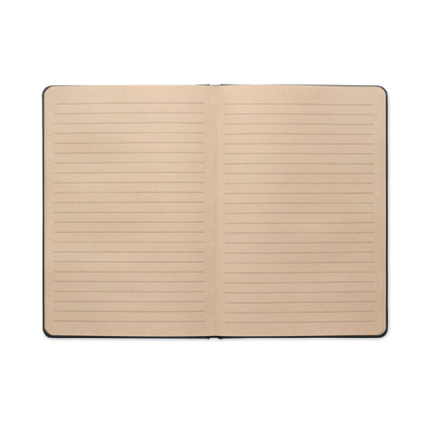 Carnet A5 ouvert montrant des pages lignées beige, sans personnalisation visible.