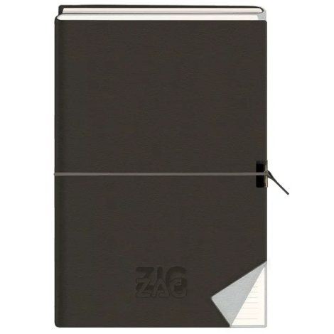 Agenda rigide noir au format vertical avec élastique horizontal et coin contrasté, marquage visible en bas de la couverture.