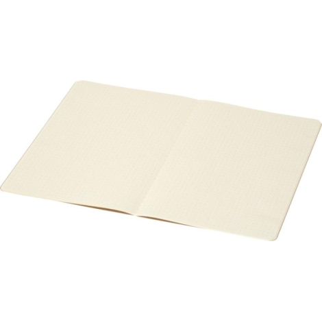 Cahier A5 ouvert montrant ses pages crème à pointillés réguliers.