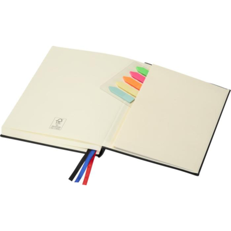 Carnet A5 ouvert présentant l’intérieur de la couverture avec pochette et marque-pages colorés.