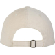 Casquette 6 panneaux en velours côtelé beige présentée de dos avec fermeture réglable à boucle métallique.