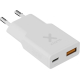 Chargeur secteur blanc Xtorm Go2 SlimLine 25 W présenté en trois-quarts, ports USB-A et USB-C visibles à l’avant, sans marquage.