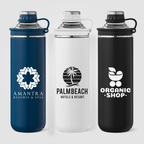 Trois bouteilles bleu marine, blanche et noire avec marquage une couleur sur la face avant. Trois bouteilles bleu marine, blanche et noire avec marquage une couleur sur la face avant.