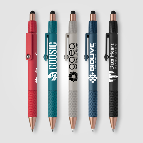 Stylos multicolores présentés avec marquage 1 couleur visible sur le corps. Stylos multicolores présentés avec marquage 1 couleur visible sur le corps.