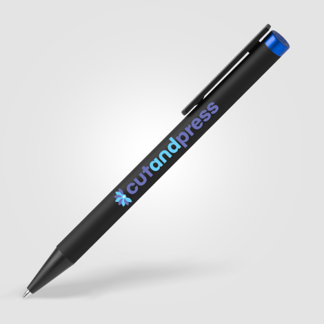 Stylo bleu publicitaire avec marquage quadri visible sur le corps. Stylo bleu publicitaire avec marquage quadri visible sur le corps.