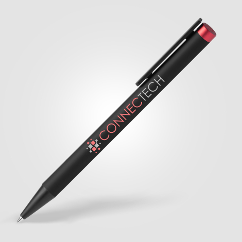 Stylo rouge publicitaire avec marquage quadri visible sur le corps. Stylo rouge publicitaire avec marquage quadri visible sur le corps.