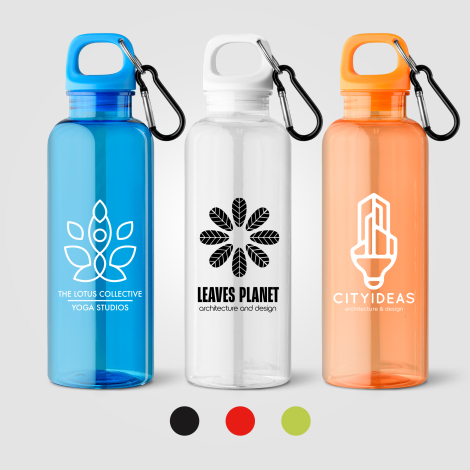 Trois gourdes rPET multicolores avec marquage 1 couleur en face avant. Trois gourdes rPET multicolores avec marquage 1 couleur en face avant.