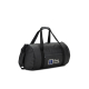 Sac de sport noir en polyester recyclé avec marquage visible sur la poche avant zippée. Sac de sport noir en polyester recyclé avec marquage visible sur la poche avant zippée.