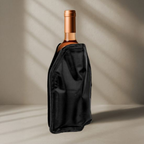 Rafraîchisseur noir en nylon illustré avec une bouteille insérée, montrant une surface lisse non personnalisée.