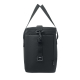 Sac isotherme vu de profil sur fond blanc, fermé, montrant l’attache de la bandoulière et un élément de fixation métallique laté Sac isotherme vu de profil sur fond blanc, fermé, montrant l’attache de la bandoulière et un élément de fixation métallique laté