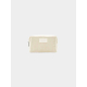 Pochette rectangulaire beige clair vue de face sur fond uni, tissu côtelé vertical, étiquette rectangulaire claire centrée sans Pochette rectangulaire beige clair vue de face sur fond uni, tissu côtelé vertical, étiquette rectangulaire claire centrée sans