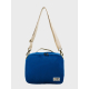 Sac isotherme bleu roi vu de face avec étiquette et marquage visible Sac isotherme bleu roi vu de face avec étiquette et marquage visible