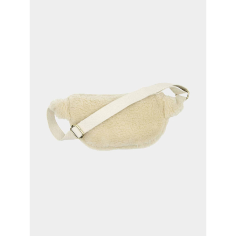 Sac banane en moumoute écrue vu de dos avec sangle réglable, sans marquage visible.