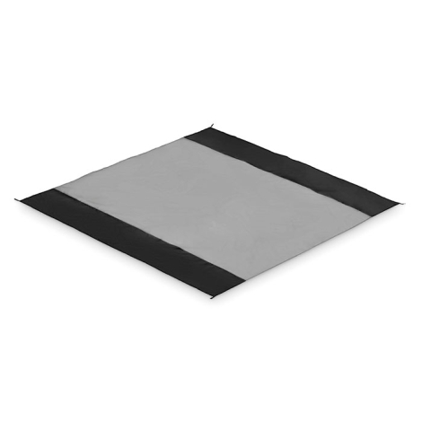 Tapis de plage gris déployé à plat avec bandes noires sur les côtés, vu en légère perspective sur fond neutre, sans personnalisa