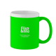 Mug en céramique vert présenté de face sur fond neutre avec finition mate, intérieur et bord blancs et anse assortie, personnali Mug en céramique vert présenté de face sur fond neutre avec finition mate, intérieur et bord blancs et anse assortie, personnali