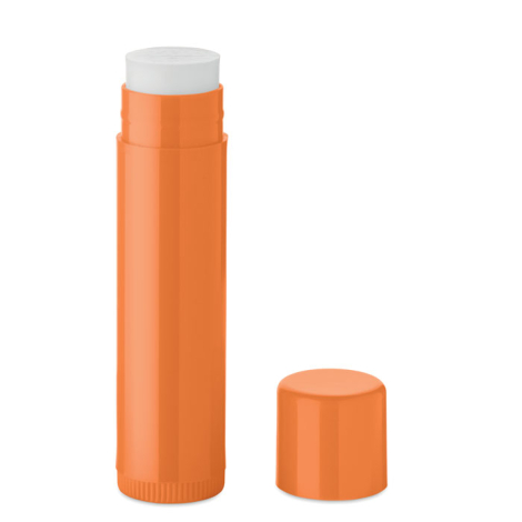 Baume à lèvres ouvert sur fond blanc dans un tube cylindrique orange avec capuchon posé à côté, stick visible, sans personnalisa