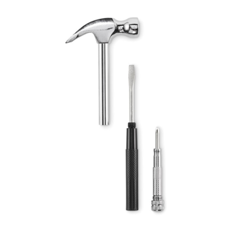 Marteau démonté présenté sur fond clair montrant la tête, le manche creux avec embout tournevis inséré et un embout séparé, sans