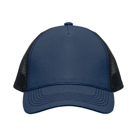 Casquette trucker bleue présentée de face avec panneau avant uni, sans marquage apparent.