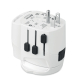 Adaptateur présenté avec différentes fiches déployées, aucun marquage apparent. Adaptateur présenté avec différentes fiches déployées, aucun marquage apparent.