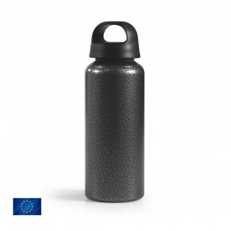 Bouteille noire effet texturé en aluminium recyclé, posée debout avec bouchon noir