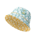 Bob réversible bleu clair à motif floral blanc avec intérieur jaune à motif floral, présenté en suspension sur fond blanc, écuss