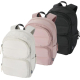 Trois sacs à dos ordinateur matelassés présentés de face en différentes couleurs avec deux poches frontales zippées, sans marqua Trois sacs à dos ordinateur matelassés présentés de face en différentes couleurs avec deux poches frontales zippées, sans marqua