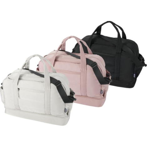 Trois sacs de voyage matelassés présentés de face en différentes couleurs avec poche frontale zippée, sans marquage visible.