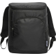 Sac à dos isotherme noir vu de face avec compartiment principal fermé et poche frontale zippée, présenté sans personnalisation v