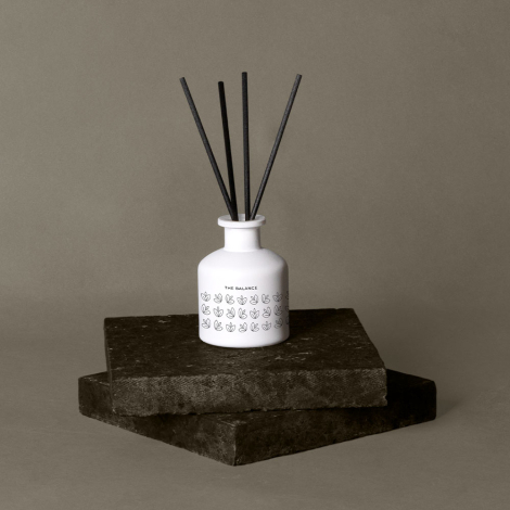 Diffuseur publicitaire 50 ml avec tiges en fibre Indo