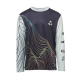T-shirt manches longues vu de face avec visuel imprimé de lignes ondulées multicolores sur l’avant et les manches, sans personna T-shirt manches longues vu de face avec visuel imprimé de lignes ondulées multicolores sur l’avant et les manches, sans personna