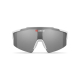 Lunettes de face avec monture claire et marquage texte coloré visible sur le verre