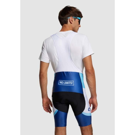 Homme vu de dos portant des lunettes sans personnalisation visible