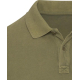 Zoom sur le col et le haut d’un polo homme délavé à manches courtes sans marquage visible. Zoom sur le col et le haut d’un polo homme délavé à manches courtes sans marquage visible.