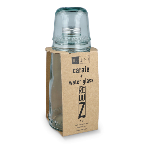 Coffret carton de l’ensemble carafe et verre présenté de trois quarts, sans personnalisation visible.