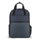 Sac à dos bleu foncé présenté de face avec poche avant zippée visible, sans marquage apparent. Sac à dos bleu foncé présenté de face avec poche avant zippée visible, sans marquage apparent.