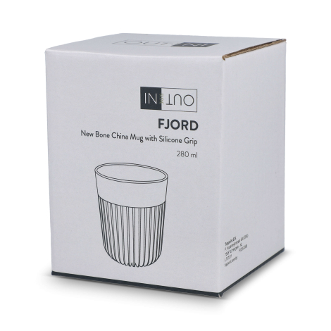 Packaging de la tasse présenté en carton avec visuel produit imprimé sur la face avant.