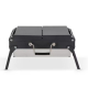 Vue de face du barbecue portable noir déplié, sans marquage apparent. Vue de face du barbecue portable noir déplié, sans marquage apparent.
