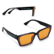Paire de lunettes de soleil noires avec verres teintés orange et personnalisation visible sur la branche extérieure.
