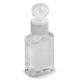 Sans marquage apparent, flacon de gel hydroalcoolique présenté avec le bouchon ouvert.