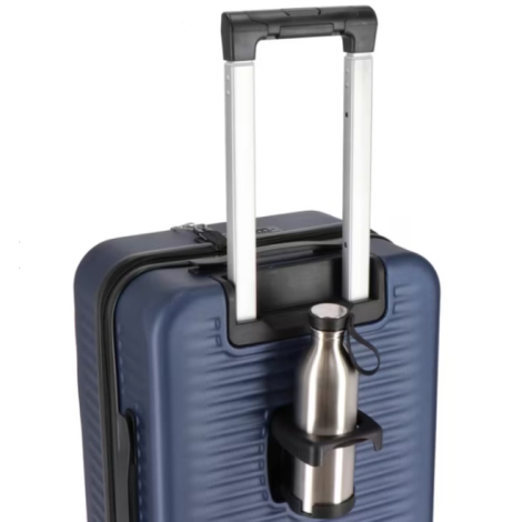 Valise équipée du porte-gobelet intégré accueillant une gourde.