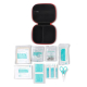 Trousse ouverte avec les 15 accessoires de premiers secours disposés à l’extérieur pour présenter le contenu complet du kit. Trousse ouverte avec les 15 accessoires de premiers secours disposés à l’extérieur pour présenter le contenu complet du kit.