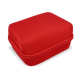 Vue de trois quarts d’une trousse de premiers secours rouge fermée avec fermeture zippée, sans marquage apparent sur la face pré